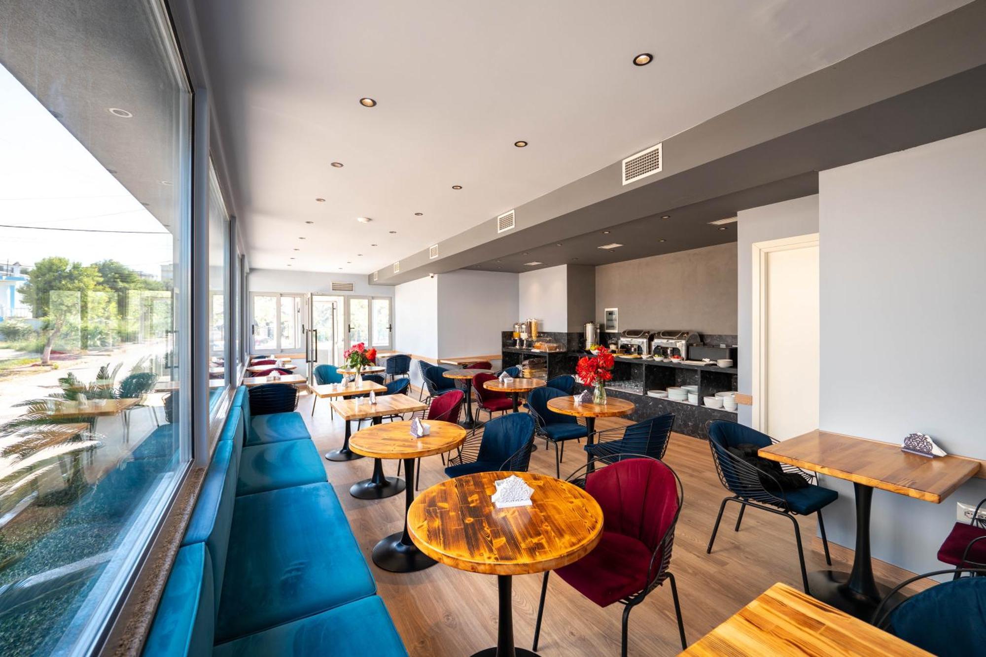 Hotel Piramida Ksamil Bagian luar foto