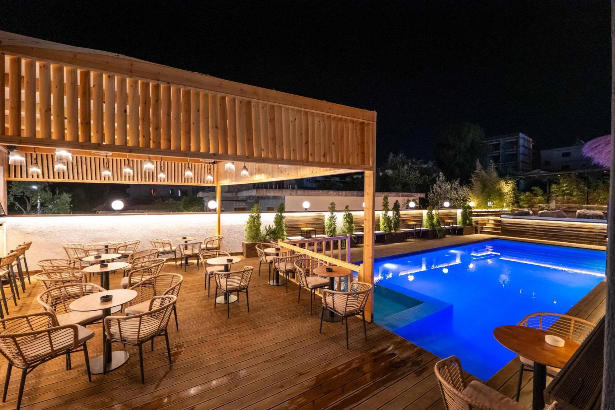 Hotel Piramida Ksamil Bagian luar foto